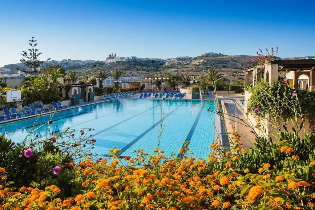 Mellieha Holiday Centre Екстер'єр фото