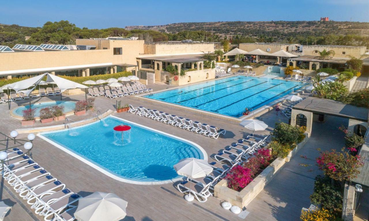 Mellieha Holiday Centre Екстер'єр фото