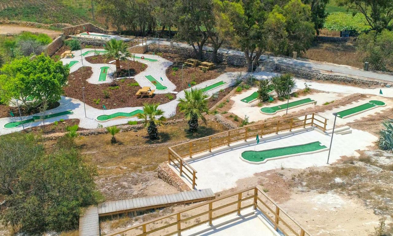 Mellieha Holiday Centre Екстер'єр фото